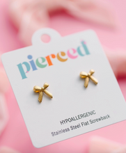 Load image into Gallery viewer, Classic Gold Bow Flat Screw Back Earrings