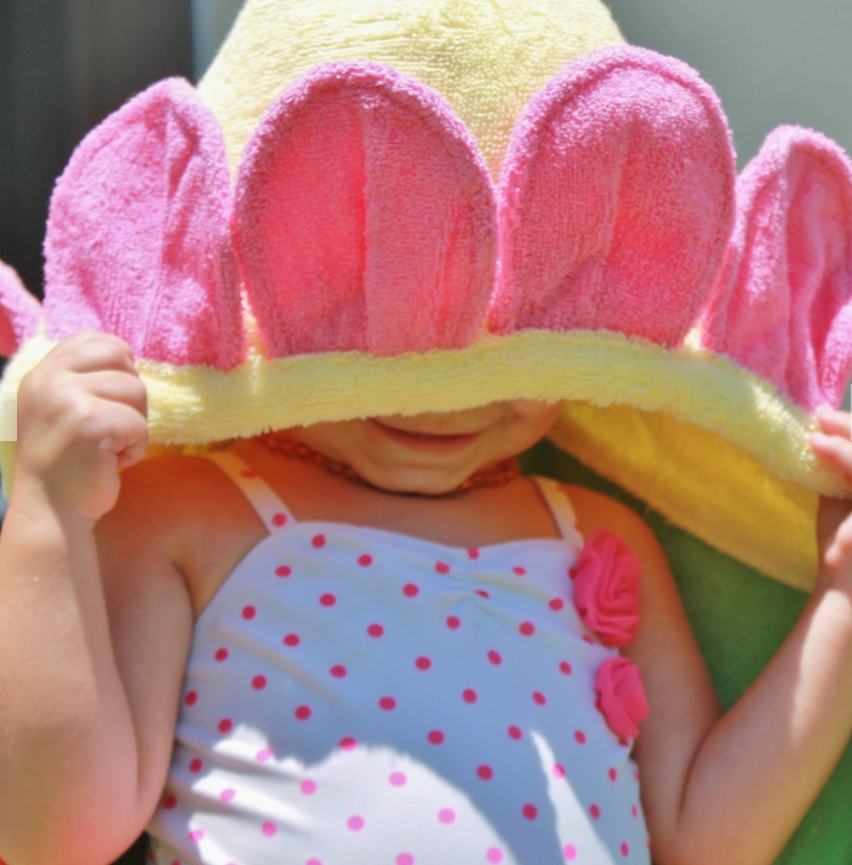 Kids Flower Hooded Towel