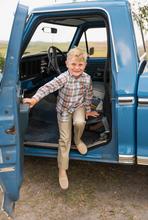 Load image into Gallery viewer, Carter Oxford Boys Shirt Creme Plaid
